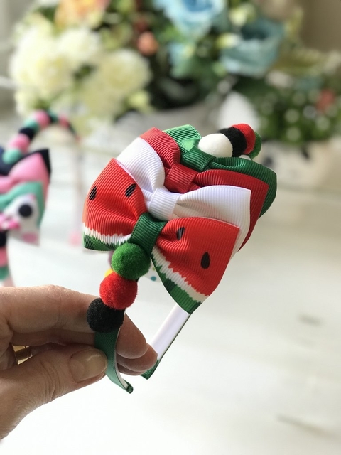 Tiara Duda Pompom