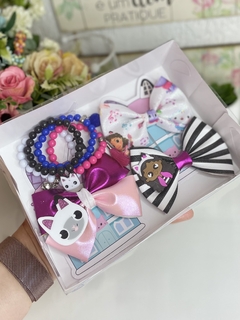 Kit presente laços Casa Mágica Gabby - comprar online