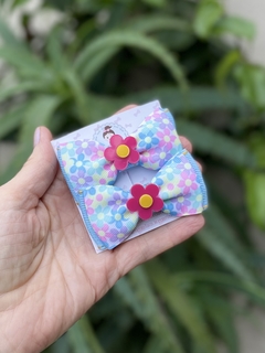 Lacinhos floral