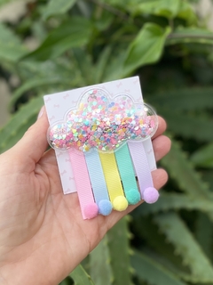 Hair clip nuvem