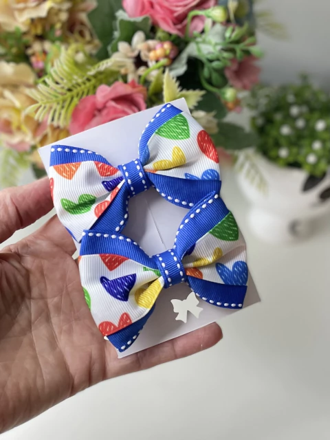 Laço escolar parzinho corações - comprar online