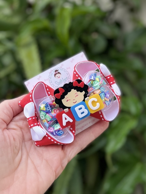 Laço escolar ABC (cores Maple Bear)