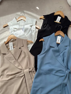 VESTIDO SASTRERO CRUZADO en internet