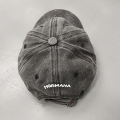 Gorra Lunita en internet