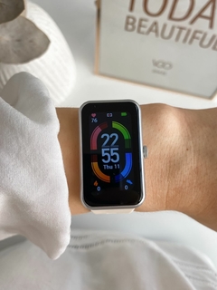 Smartwatch XT-S16 Plateado - comprar online