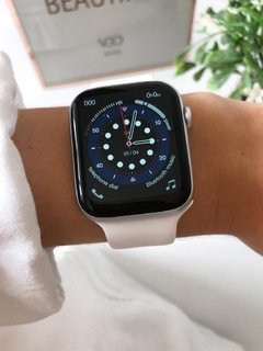 SMARTWATCH XT-SW26 PLUS SILICONA BLANCA