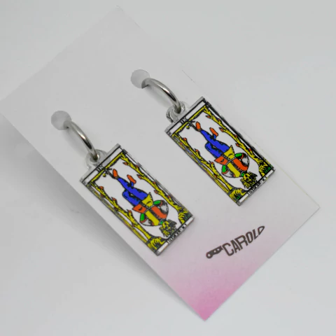 tarot “el colgado” - acero quirúrgico (par)