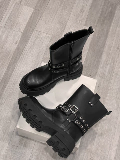Botas S O H O en internet