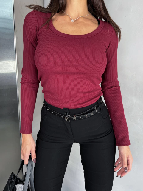 Remera Sloane Cherry Red - comprar online