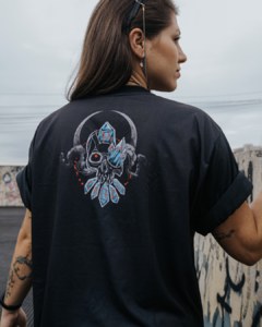 CAMISETA FEMALE na internet