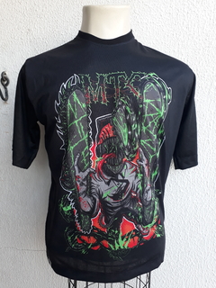 CAMISETA CHAINSAW MONSTER