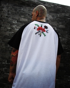 CAMISA IL BRUTO na internet