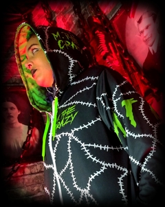 MOLETOM SLASHER na internet