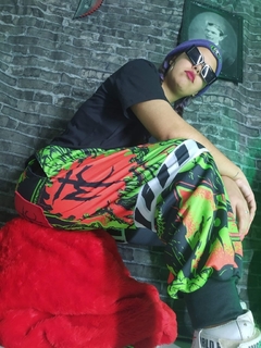 CALÇA CHAINSAW BEAST. na internet