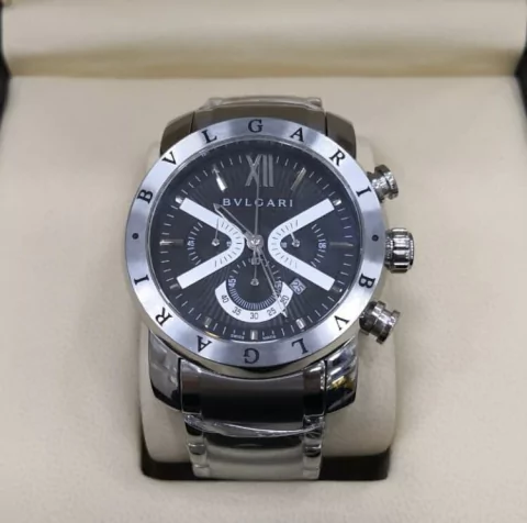 Relógio bvlgari