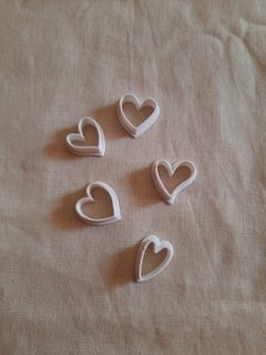 Set x5 corazones diferentes de 2cm