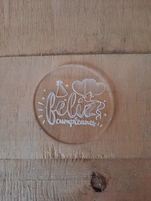 Stamp de 7cm Feliz cumpleaños con globos corazon