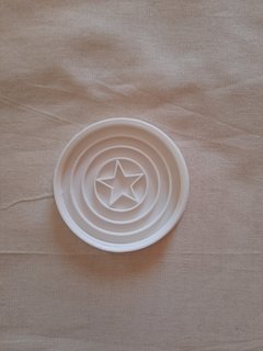 Cortante capitan america de 7x7cm