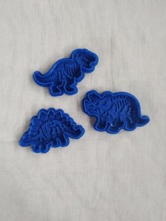 Set x3 Dinosaurios con esqueleto de 8cm