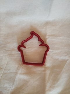 Cortante Cupcake contorno 10x10cm
