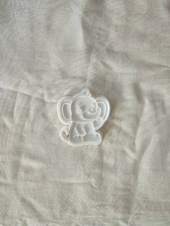Cortante elefante tierno de 9x8cm