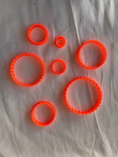 Set de 7 cortantes circulares con ondas de 2 a 8cm