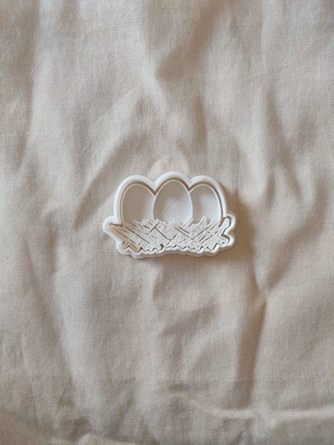 Cortante huevos en canasta de 9x6cm
