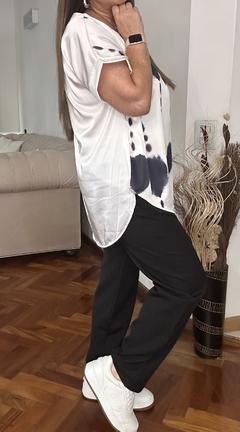 Blusa JENNIFER en internet