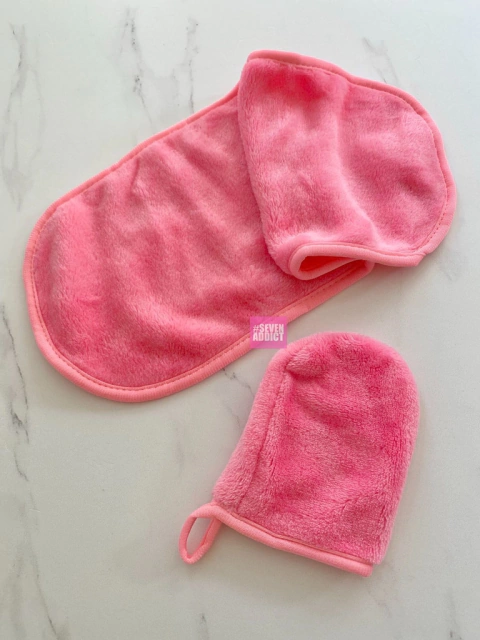 TOALLA Y GUANTE DESMAQUILLANTE