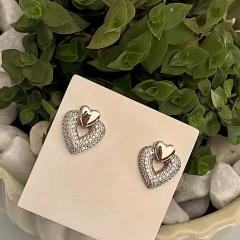 Brinco folheado cravejado - Br0119 na internet