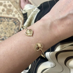 Bracelete coração folheado - b0012