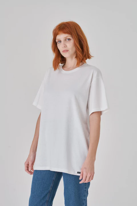 REMERA POSTALES - CRUDA