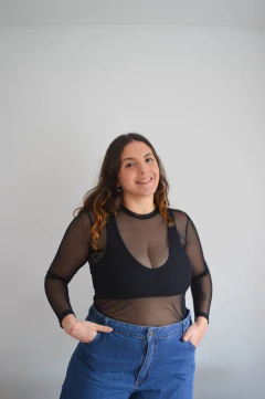 Remera Amy - Negra en internet