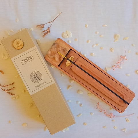 PORTA SAHUMERIO BOX ARTESANAL MADERA DE CEDRO (PO429)