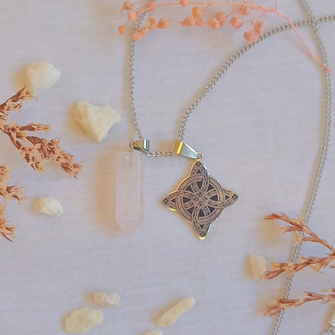 COLLAR DE DISEO CON PIEDRAS NATURALES (PI388)