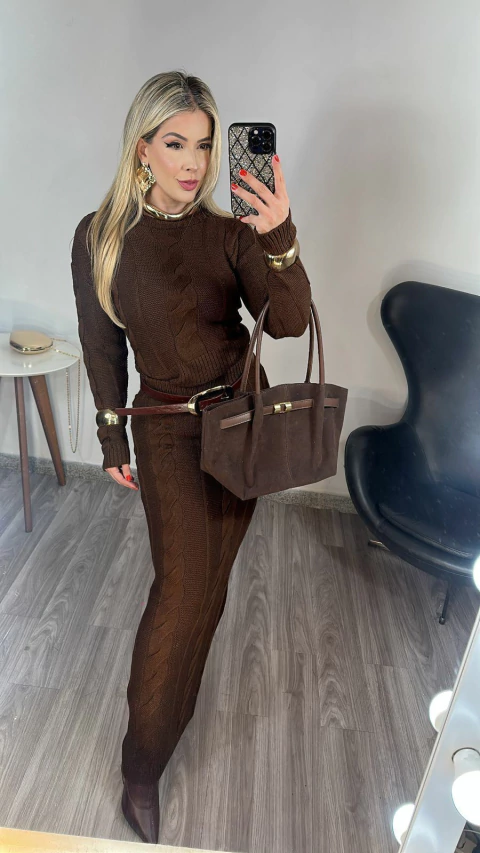 Conjunto Saia e Blusa Trança