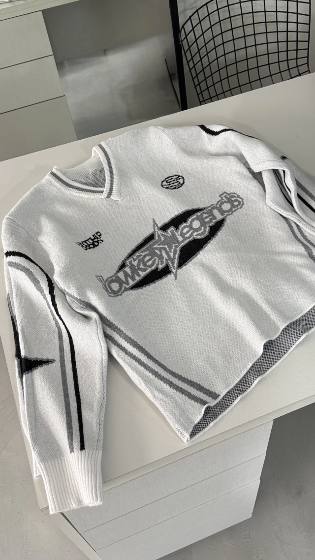 SWEATER LOWKEY