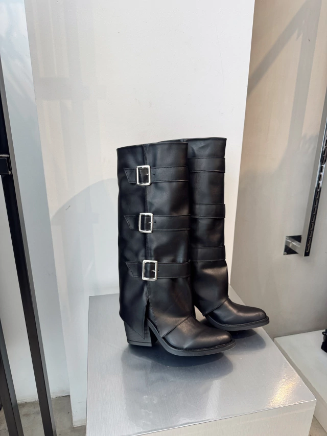 BOTAS BRIGHTON