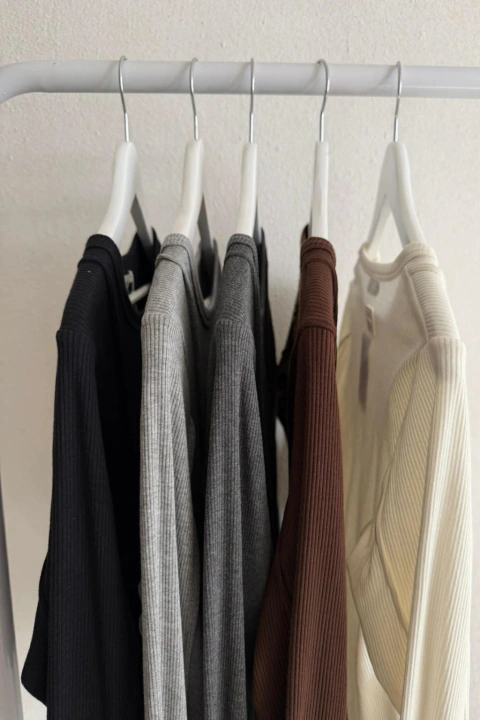 Remera Vela