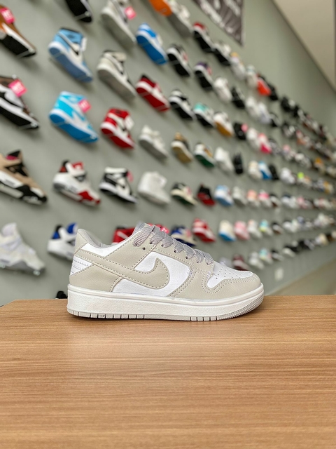 DUNK LOW INFANTIL BRANCO/CINZA - comprar online