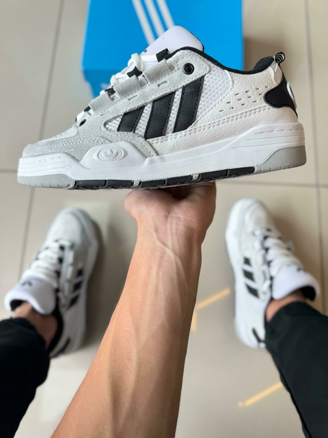 Adi2000 Branco/Preto