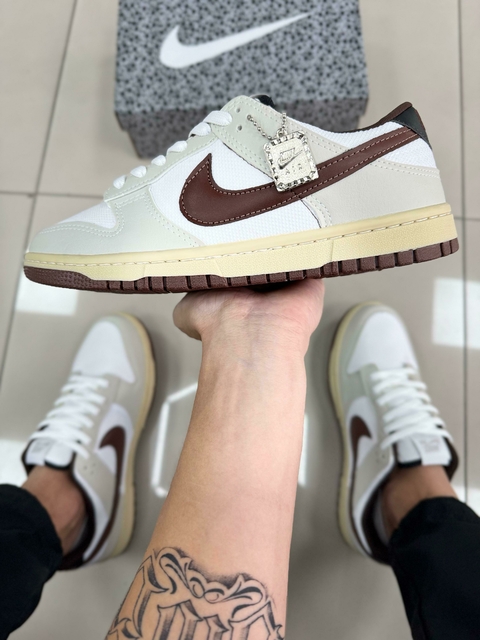 Dunk Low PREMIUM CINZA/MARROM - comprar online