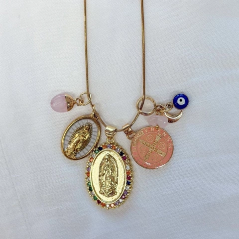 Collar VIRGEN EN COLORES Y SAN BENITO - comprar online
