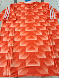 Camiseta adidas Holanda Retro Titular 1988 - Roda Indumentaria