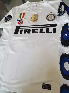 Camiseta Nike Retro Inter Suplente Blanca 22 Milito 2009 2010 en internet