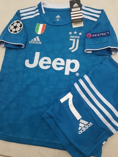 Kit Niños Juventus Celeste Ronaldo 7 2019 2020 UCL en internet
