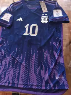 Camiseta adidas Argentina HeatRdy Suplente Violeta Messi 10 2022 2023 Parches Qatar - comprar online