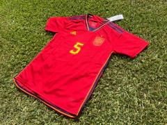 Camiseta Adidas España Titular Sergio Busquets 5 2022 2023 Qatar - comprar online