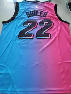 Musculosa Nike Miami Heat Rosa Butler #22 2021 - Roda Indumentaria