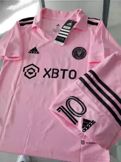 Kit Niño Camiseta + Short Inter Miami Rosa Messi #10 2023 2024 en internet